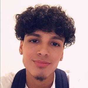 Meet your Posher, Christian